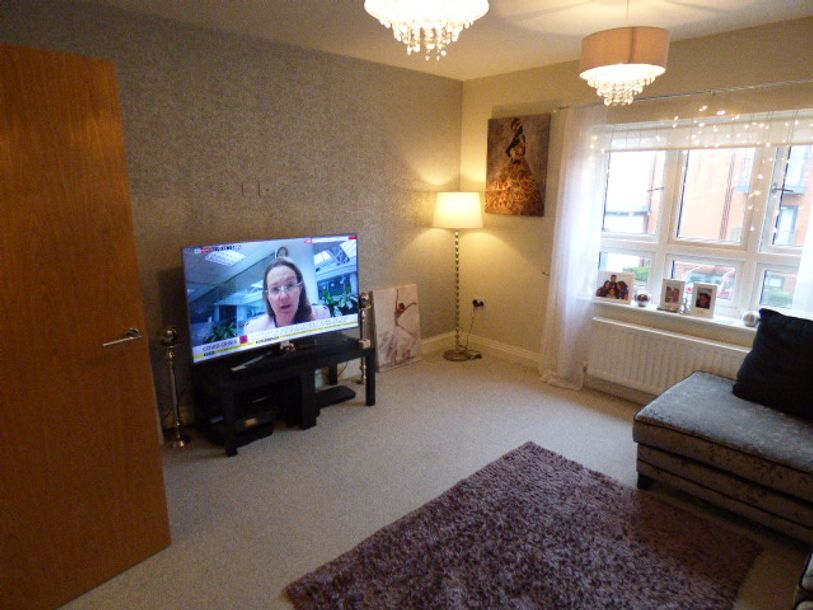 3 bedroom house in Watford - Hertfordshire - Share to Buy